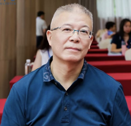 谢路一（校外导师）